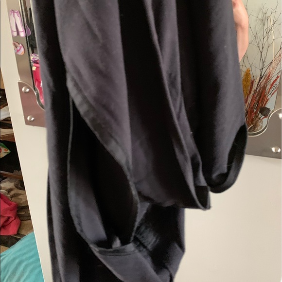 Travel and commute vinyasa scarf - Picture 3 of 3